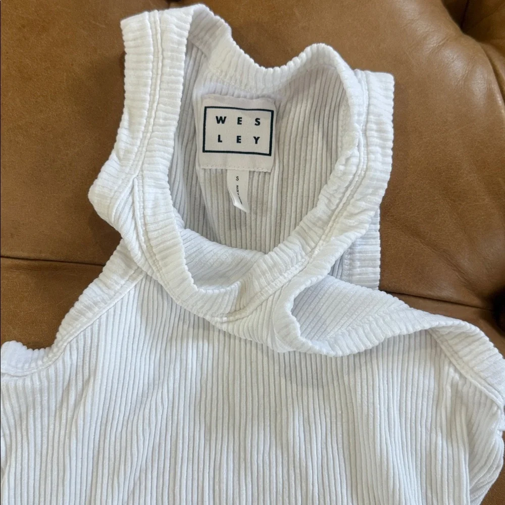 Wesley White Ribbed Racerback Tank Top - Picture 2 of 3